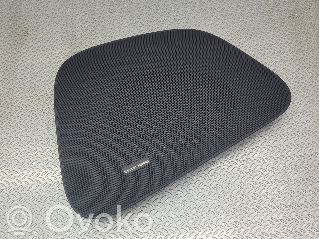 Volvo XC60 Maskownica centralnego głośnika deski rozdzielczej 