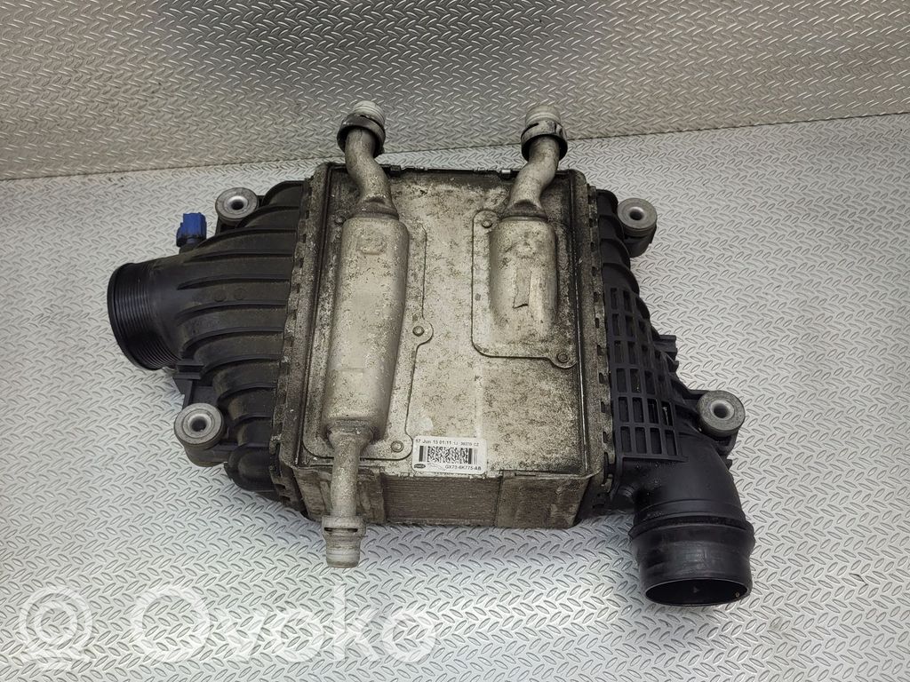 Jaguar XE Interkūlerio radiatorius 