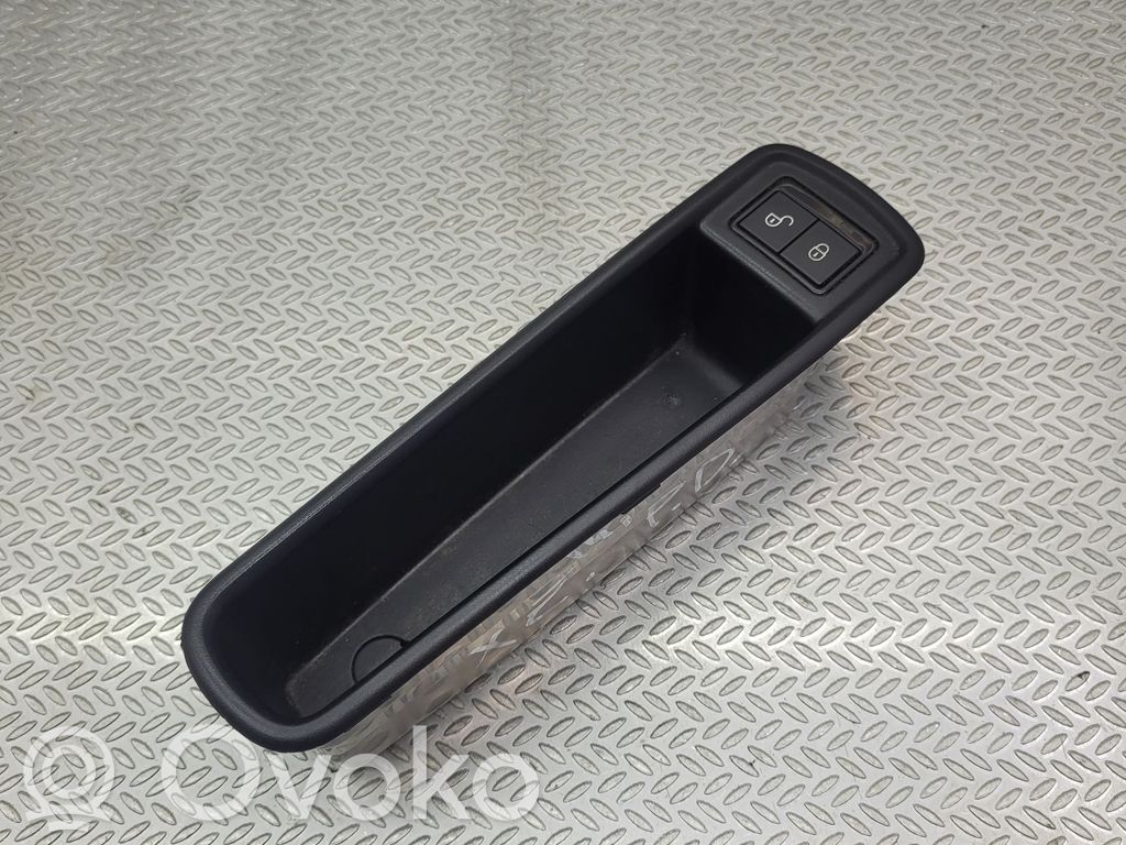 Jaguar XE Central locking switch button 