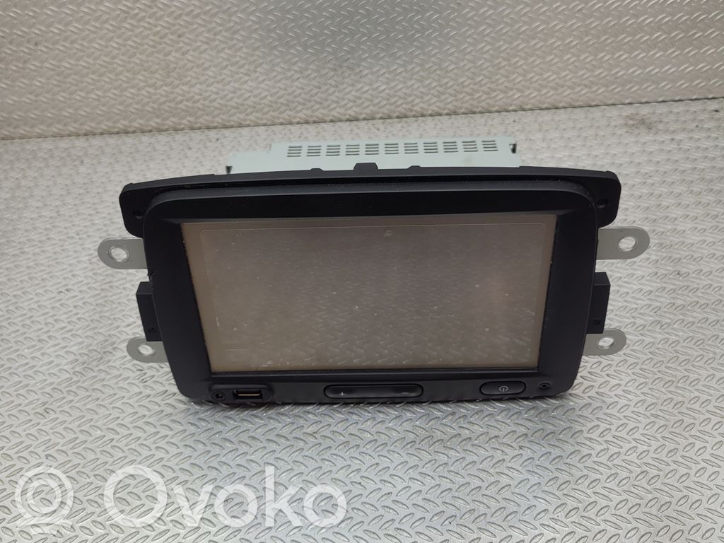 Dacia Duster Unité principale radio / CD / DVD / GPS 