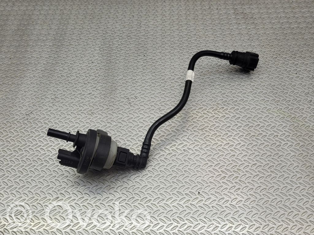 Dacia Duster Vacuum valve 