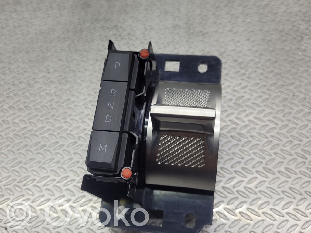 Opel Astra L Gear selector 