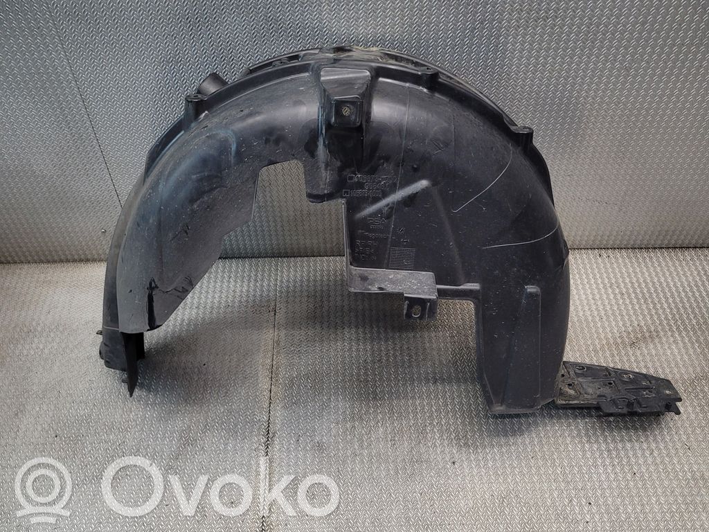 Opel Astra L Nadkole tylne 