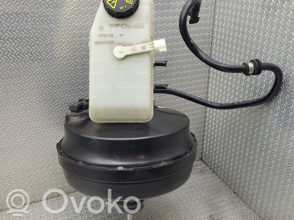 Volvo XC40 Jarrutehostin 