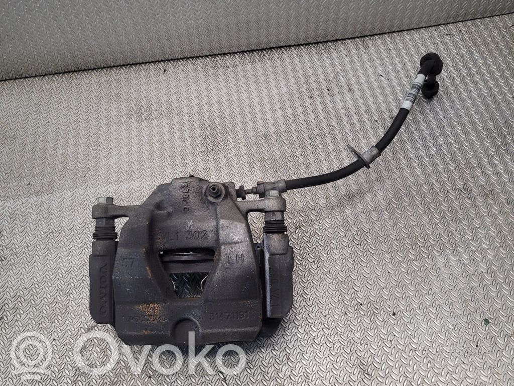 Volvo XC40 Etujarrusatula 