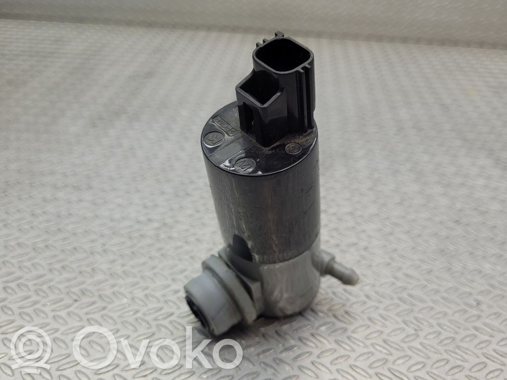 Volvo XC40 Pompa spryskiwacza szyby przedniej / czołowej 