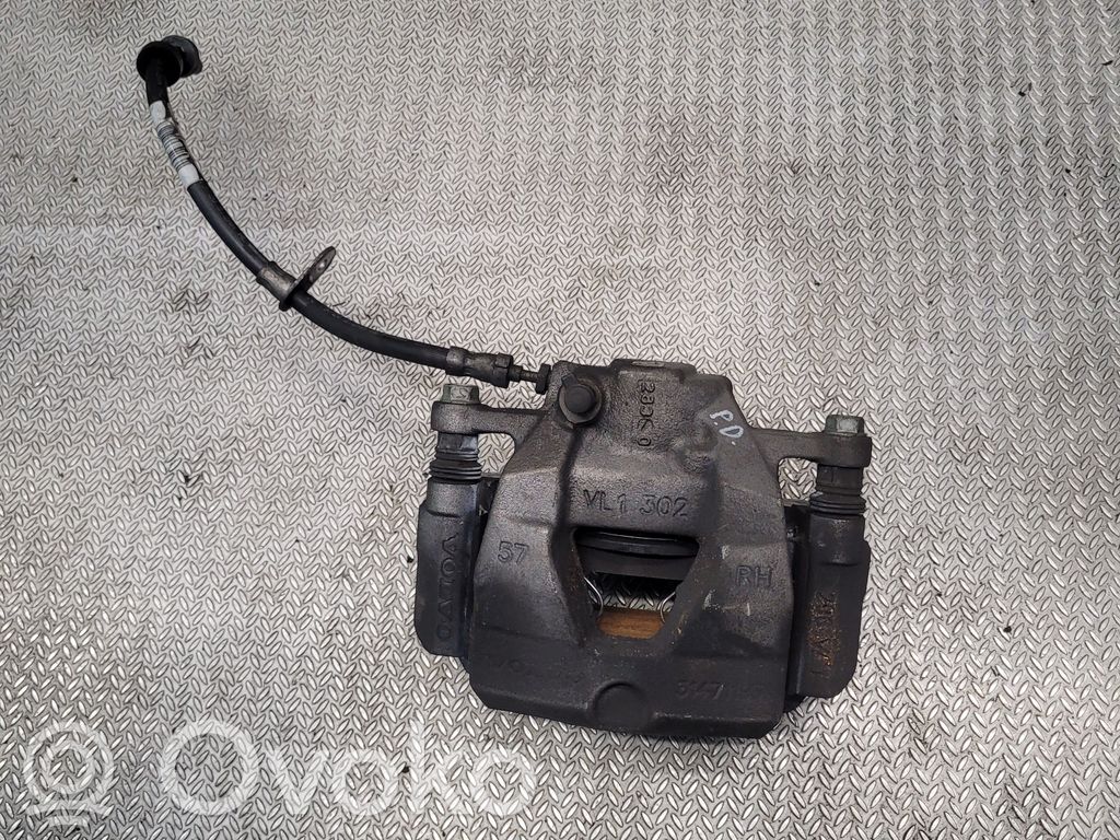 Volvo XC40 Передний суппорт 