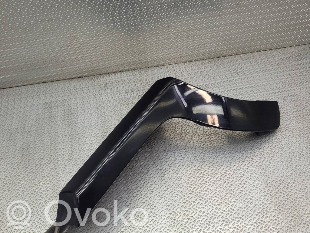 KIA Niro Tailgate trim 