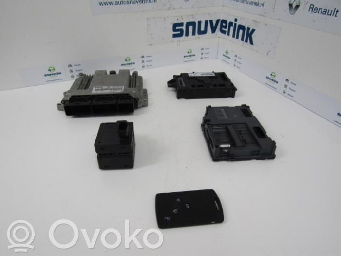 Renault Clio IV Engine control unit/module 