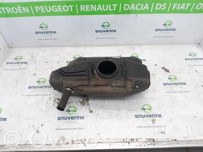 Peugeot 108 Depósito de combustible 