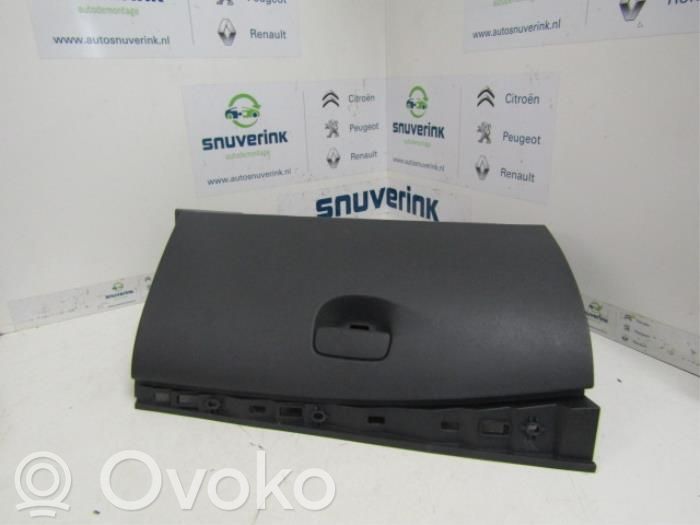 Renault Megane III Juego guantera 