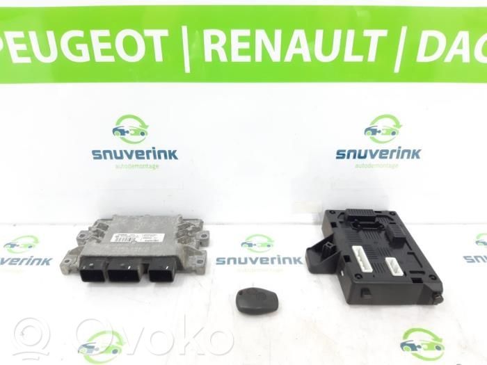 Engine control unit/module   8200652284,8200501535,8200504593,8200522357