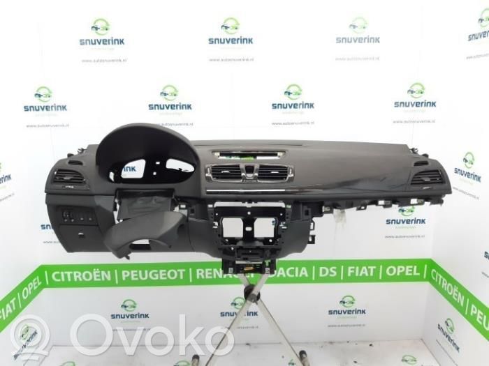 Renault Megane III Unitate/modul de comandă airbaguri 