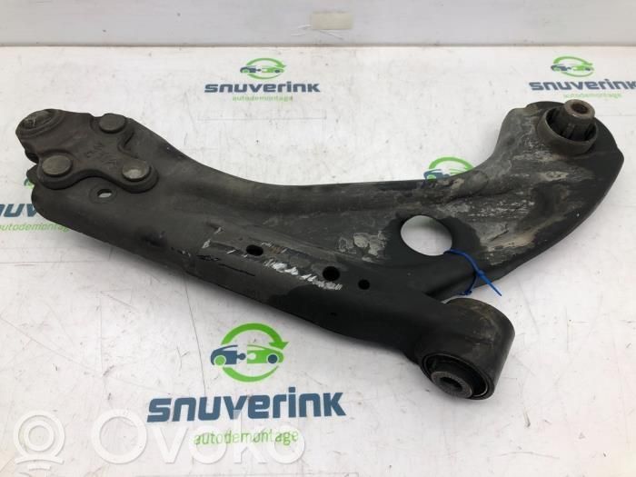 Peugeot 308 Front control arm 