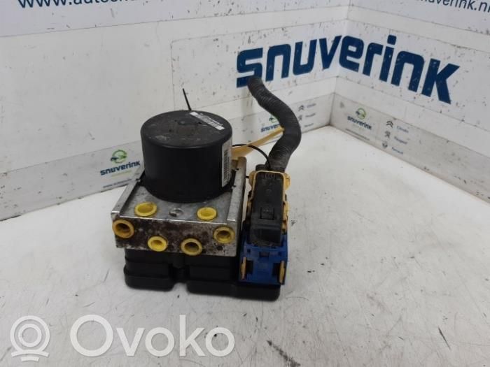 Renault Twingo II ABS Pump 