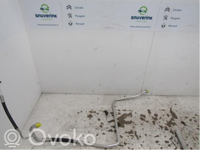 Renault Twingo III Wąż / Przewód klimatyzacji A/C 