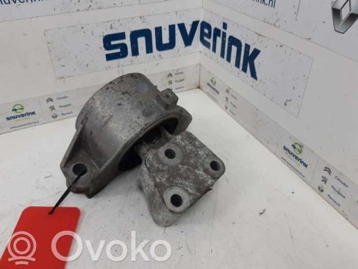 Citroen Nemo Engine mount bracket 