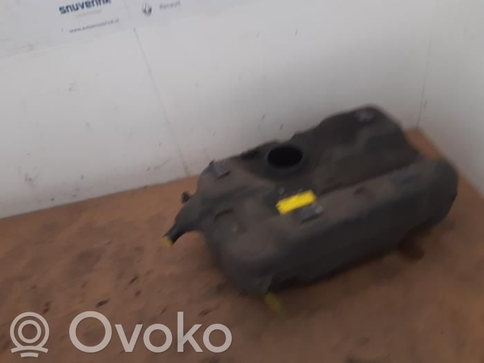 Opel Combo D Polttoainesäiliö 