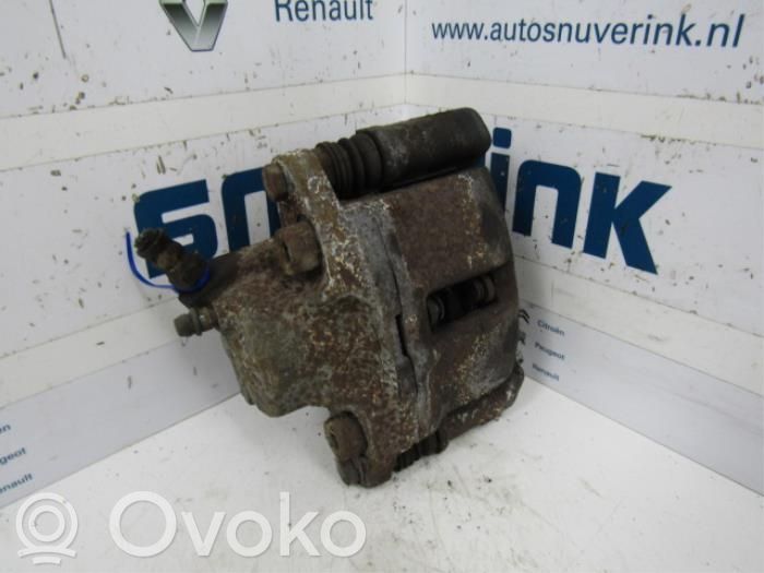 Renault Twingo I Etujarrusatula 