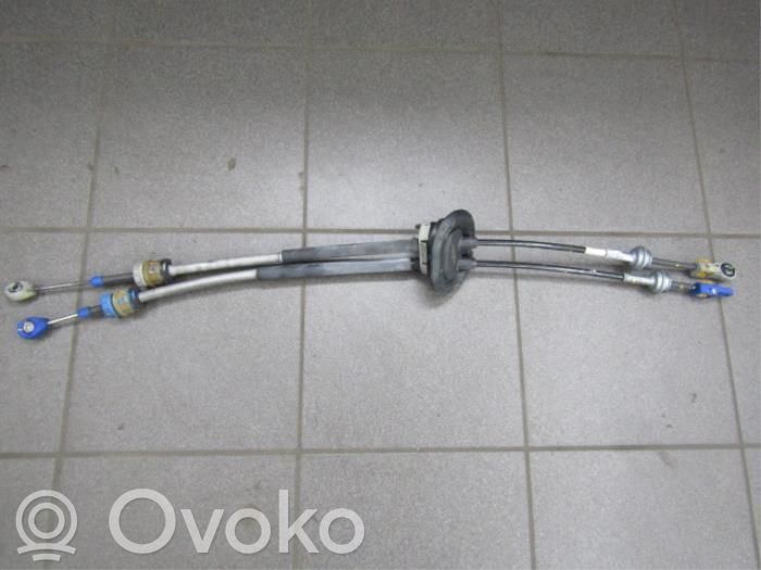 Peugeot 308 Gear shift cable linkage 