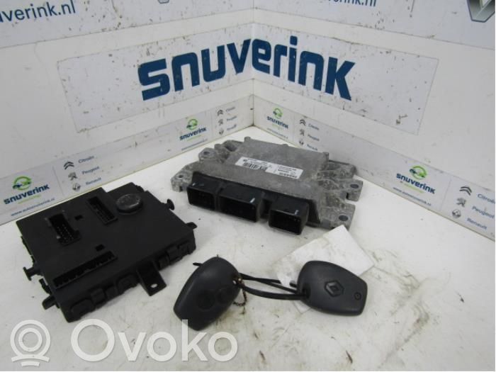 Renault Twingo II Dzinēja vadības bloks 