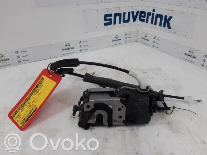 Citroen C5 Takaoven lukko 
