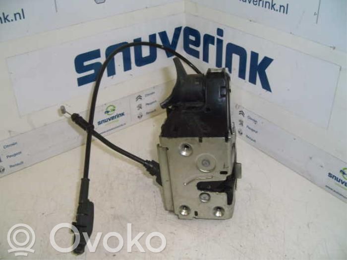 Renault Megane II Etuoven lukko 