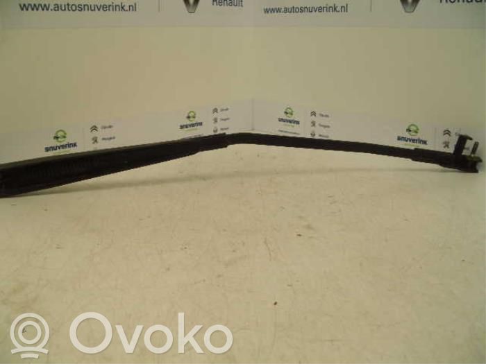 Renault Grand Modus Brazo del limpiaparabrisas delantero 
