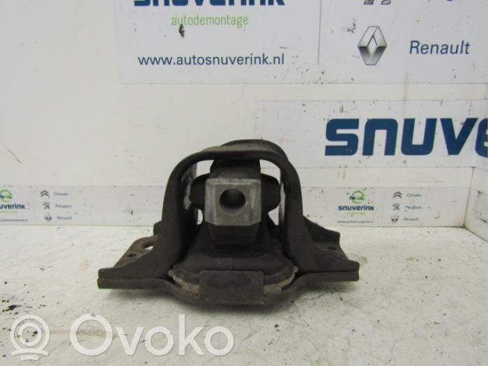 Renault Megane II Engine mount bracket 