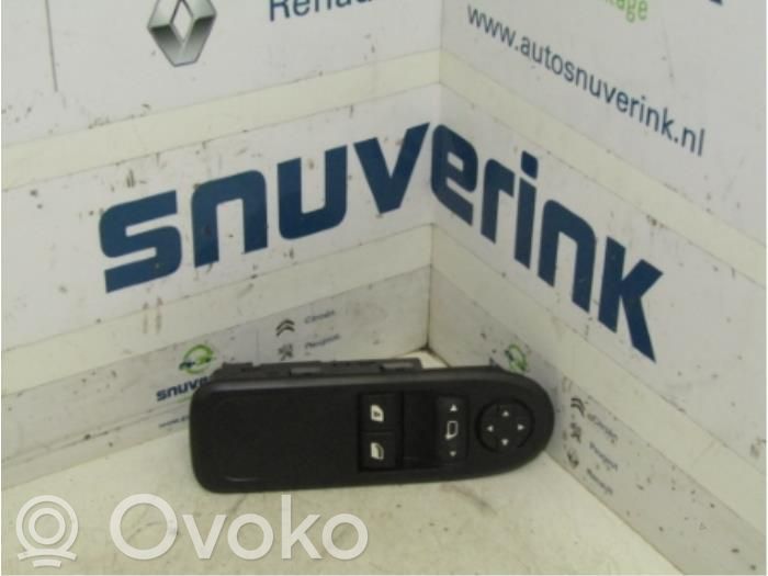 Electric window control switch   6490CE,6490FJ,96637530XT,98012283XT,98012507XT