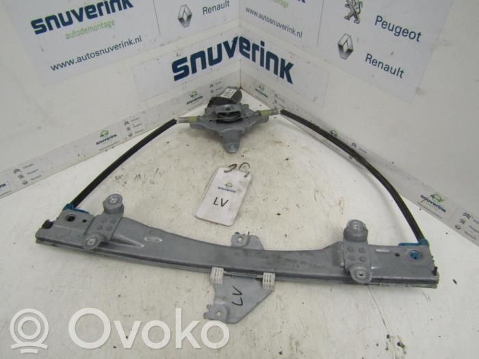 Renault Twingo II Podnośnik szyby drzwi z silniczkiem 