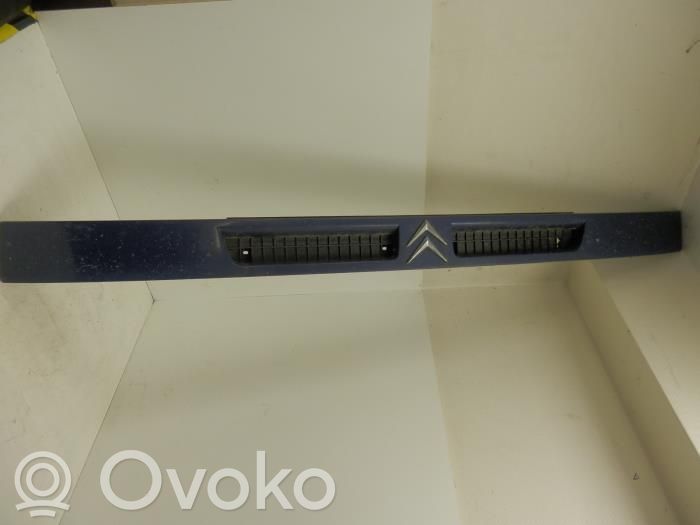 Citroen Jumper Etupuskurin ylempi jäähdytinsäleikkö 