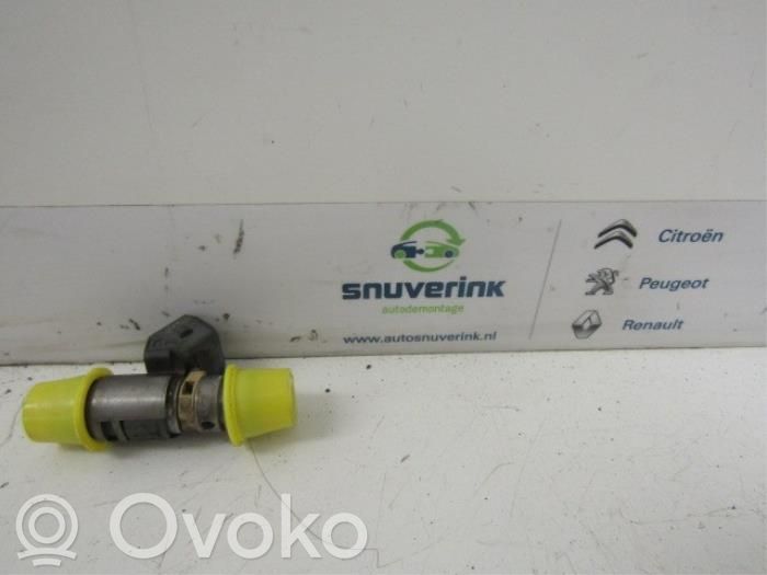 Renault Scenic I Inyector de combustible 