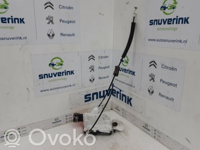 Citroen C3 Priekinė durų spyna 