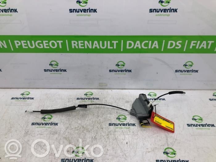 Citroen C5 Takaoven lukko 