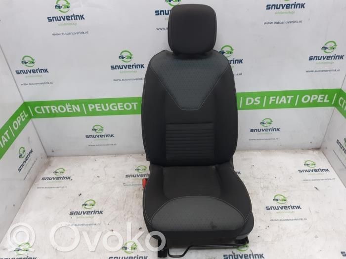 Renault Clio IV Fotel przedni kierowcy 