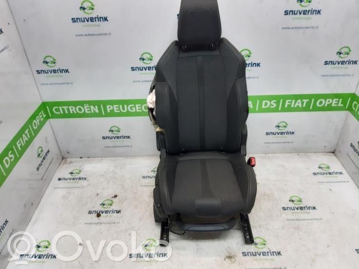 Peugeot 3008 II Front passenger seat 