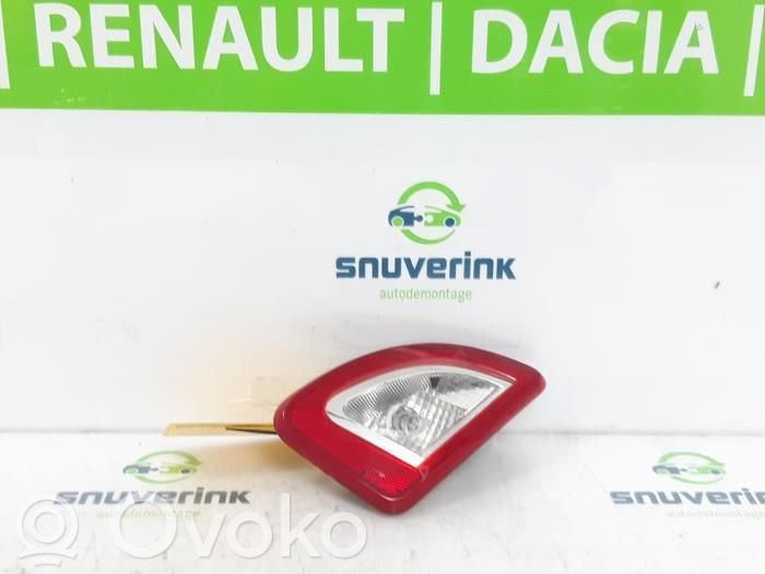 Renault Twingo II Lampă spate în caroserie 