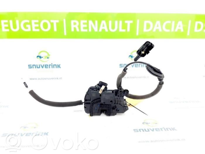 Renault Captur Galinių durų spyna 
