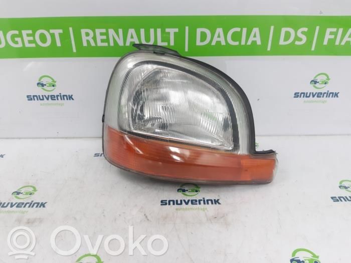 Renault Kangoo I Faro/fanale 