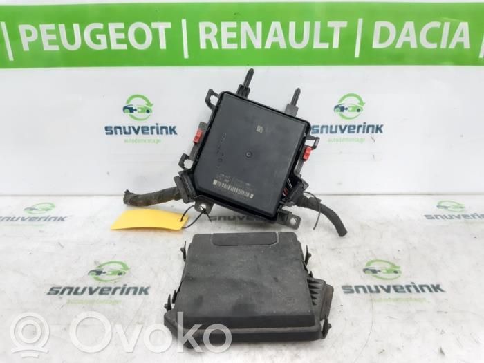 Renault Megane III Fuse box set 