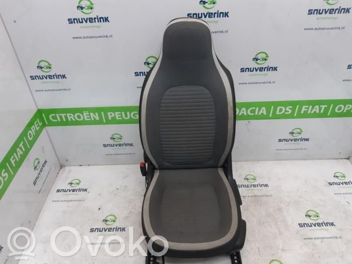 Renault Twingo III Fotel przedni kierowcy 