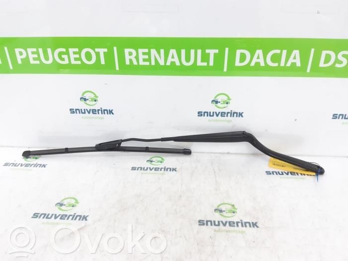 Renault Twingo III Ramię wycieraczki szyby przedniej / czołowej 