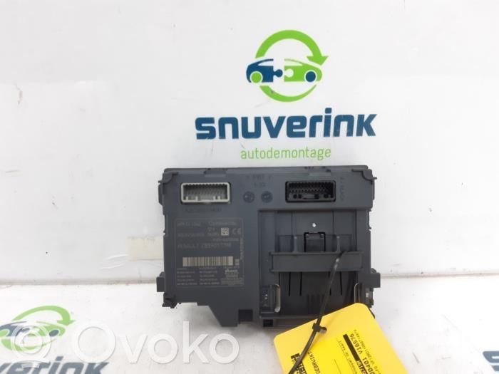 Renault Captur Ignition key card reader 