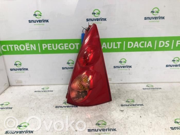 Peugeot 107 Lampă spate în caroserie