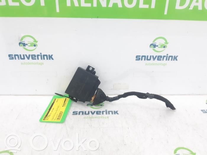 Opel Vivaro Parking PDC control unit/module 