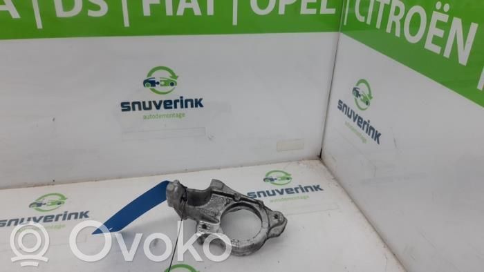 Peugeot 308 Other engine bay part 