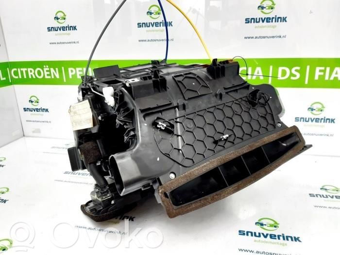 Renault Twingo II Commande de chauffage et clim 