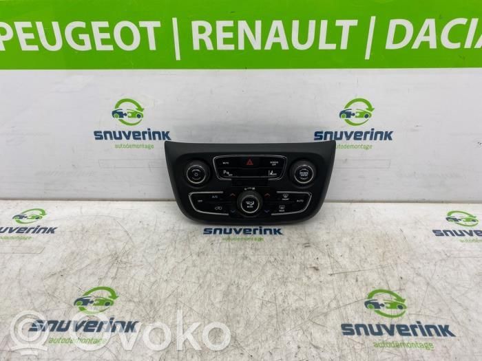 Jeep Compass Climate control unit 