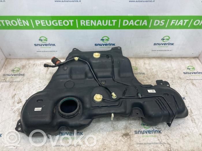 Rezervor combustibil   172037943R,172020050R,172022327R,172027530R